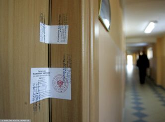 Seniorzy kontra młodzi - kto bardziej nie radzi sobie z kredytami w Polsce?