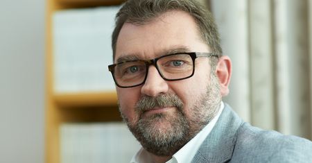 "Wystarczy groźba zajęcia telewizora, a 'zawodowi dłużnicy' przypominają sobie, że mają pieniądze". Licytacja kota i inne mity
