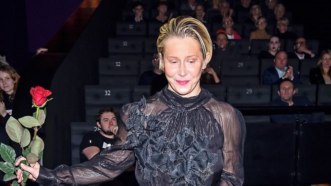 Katarzyna Warnke zadała szyku w czarnej sukni