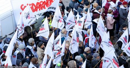 Strajk nauczycieli. "Solidarność" zapowiada protest. Stawia rządowi warunki