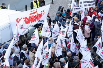 Strajk nauczycieli. "Solidarność" zapowiada protest. Stawia rządowi warunki