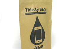 Thirsty Bag – na ratunek gadżetom!