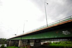 Chciał skoczyć z mostu do Wisły. Interweniowała policja