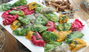 Kolorowe pierogi według przepisu Katarzyny Bosackiej