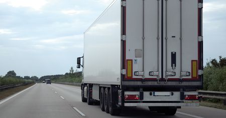 Niderlandy wprowadzają obowiązek rejestracji kierowców