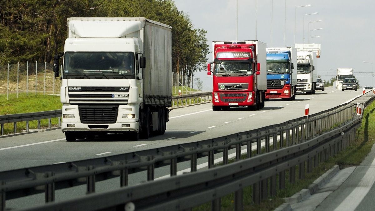 Najgorsze nastroje są w branży transportowej.