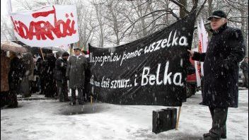 Demonstracja przed Sejmem