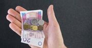 Na banknotach może znajdować się nawet salmonella. Ale jest prosty sposób, by nie przenosić bakterii