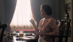 W sieci pojawiło się zdjęcie z najnowszego sezonu "The Crown". Wiemy, jak będzie wyglądać Elżbieta II