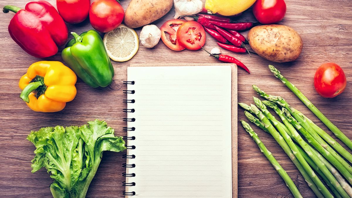 Zdrowe menu na cały tydzień dostarcza całego mnóstwa witamin i mikroelementów, których źródłem są przede wszystkim warzywa i owoce