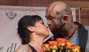 Różal całuje się z partnerką na gali. Jest jej wierny od lat