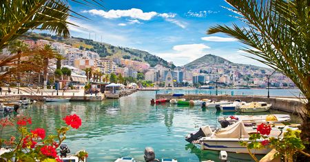 Niskie ceny i urokliwe plaże to nie wszystko. Albania ma do zaoferowania znacznie więcej