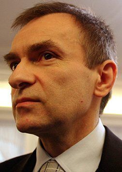 Jamroży: Krzaklewski lobbował w PZU na rzecz TV Familijnej