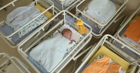 12-latka urodziła dziecko. Sprawę bada prokuratura