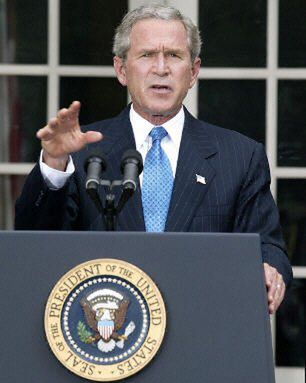 Bush od nowa definiuje wojnę