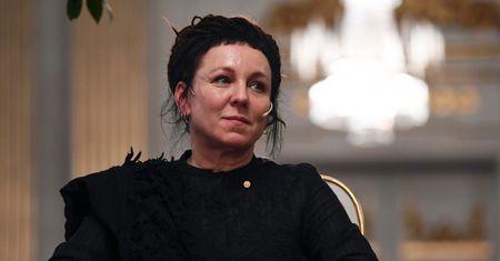 Olga Tokarczuk kiedyś wyglądała inaczej. Uniwersytet Warszawski pokazał zdjęcie
