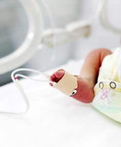 10-latka uratowała nowo narodzonego brata. Wezwała też pomoc