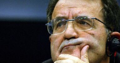Prodi o "niedokończonej demokracji" Europy