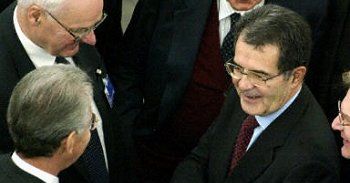 Prodi pośrednio krytykuje Polskę i Hiszpanię