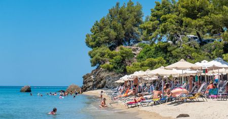 Grecja. Tragedia na Rodos. Turystki utopiły się w hotelowym basenie