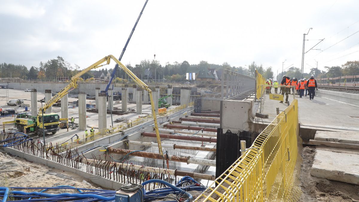 Budowa dróg. Do końca roku ma być oddanych jeszcze 100 km tras. Drogowcy zdążą?