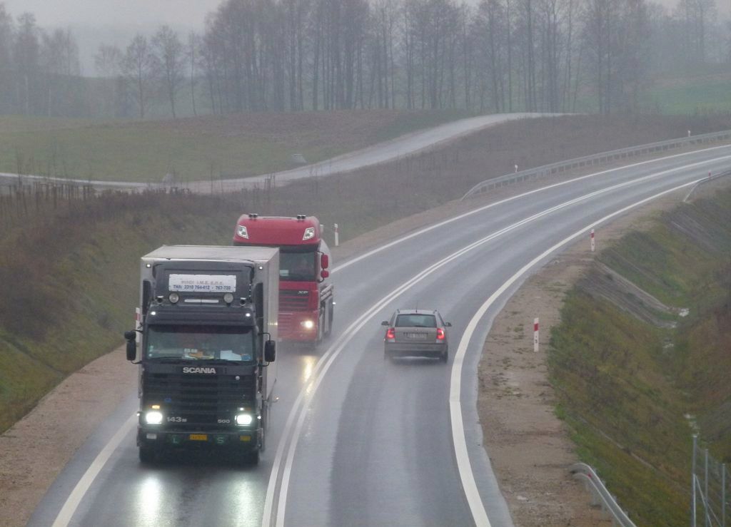 Nowe opłaty za jazdę po niemieckich drogach. Kierowcy ciężarówek zapłacą nie tylko za autostrady