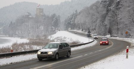 Po intensywnych śnieżycach wróci jesień. Od środy ocieplenie