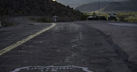 Route 66, Droga Matka. Z wizytą w osadzie górniczej Oatman