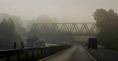 Prognoza pogody na dziś - 8 listopada. Mglisty poranek. Kierowcy powinni uważać