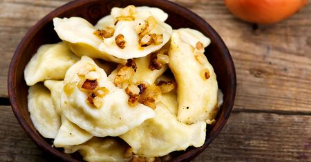 Wojna o pierogi na Wigilię. Zwycięzca "MasterChefa" wprowadza w błąd?