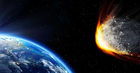 Masywna asteroida zbliża się do Ziemi. NASA ocenia, czy czeka nas "koniec świata"