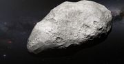 Ta asteroida porusza się w niestandardowy sposób. Powinna być zupełnie gdzie indziej
