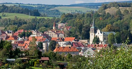 Duszniki-Zdrój: mieszkańcy czują się terroryzowani przez bandytów. Prokuratura: prowadzimy postępowania