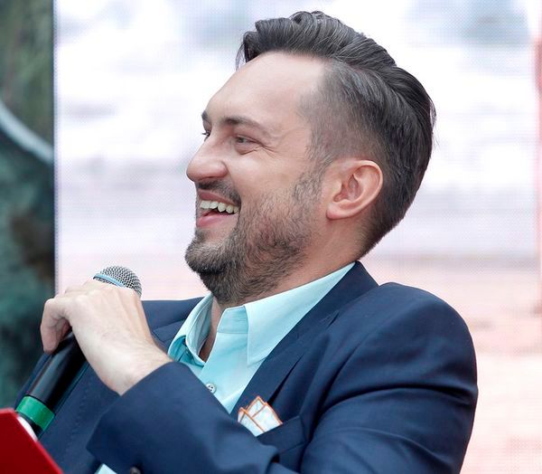 Koledzy szydzą z Wojewódzkiego. Wielki nieobecny wyśmiany na konferencji ramówkowej TVN