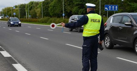 Nowe "suszarki" potrafią znacznie więcej niż tylko sprawdzić prędkość. Mierzą też odstęp