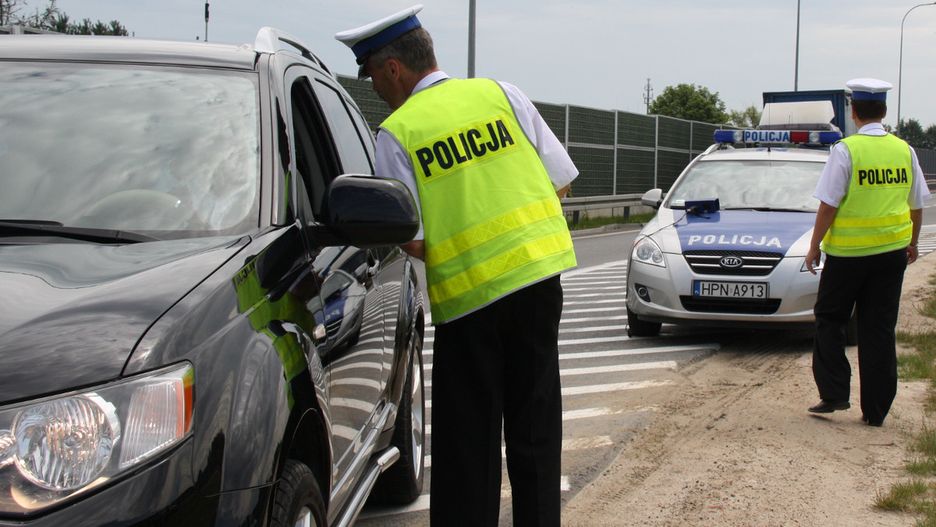 Na razie jest ich 60. Już niedługo policja będzie miała ponad 2 tys. kamer