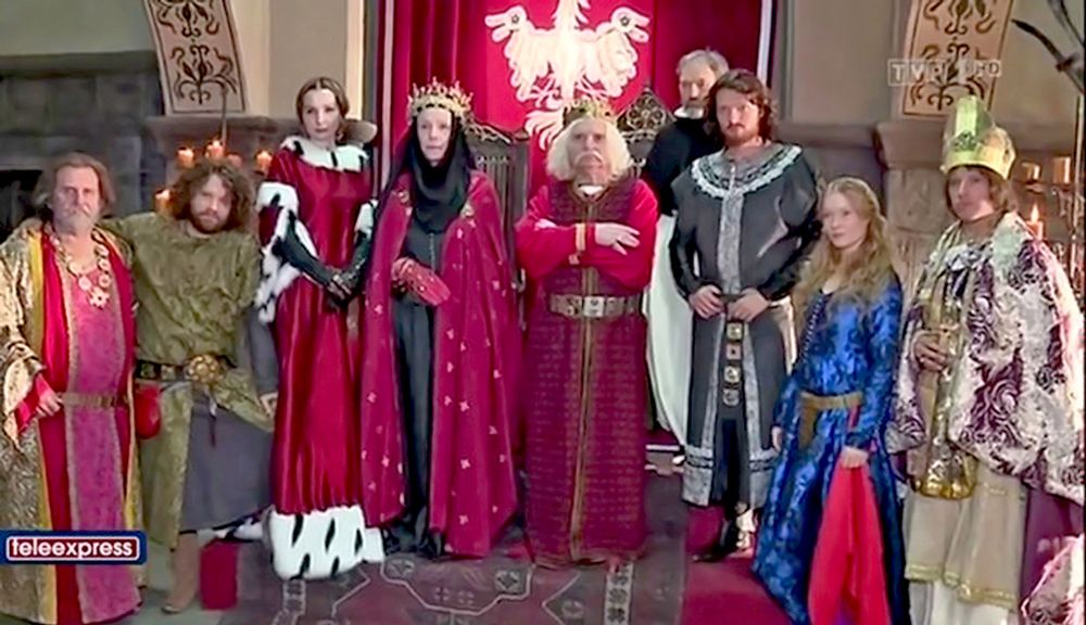 "Korona królowej": wiemy, kiedy nowa produkcja TVP trafi na antenę