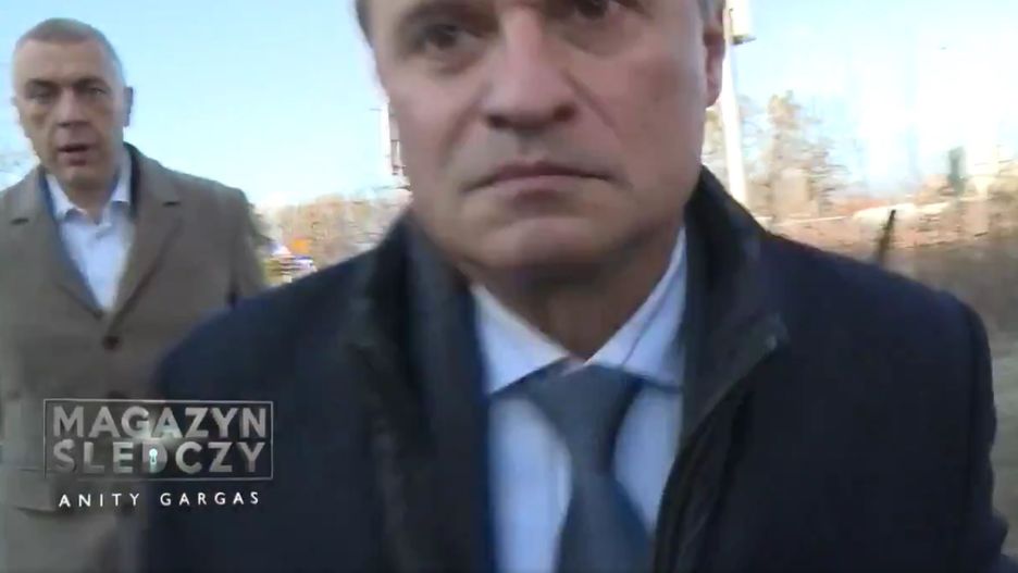 Moment "szarży" Leszka Czarneckiego na ekipę TVP