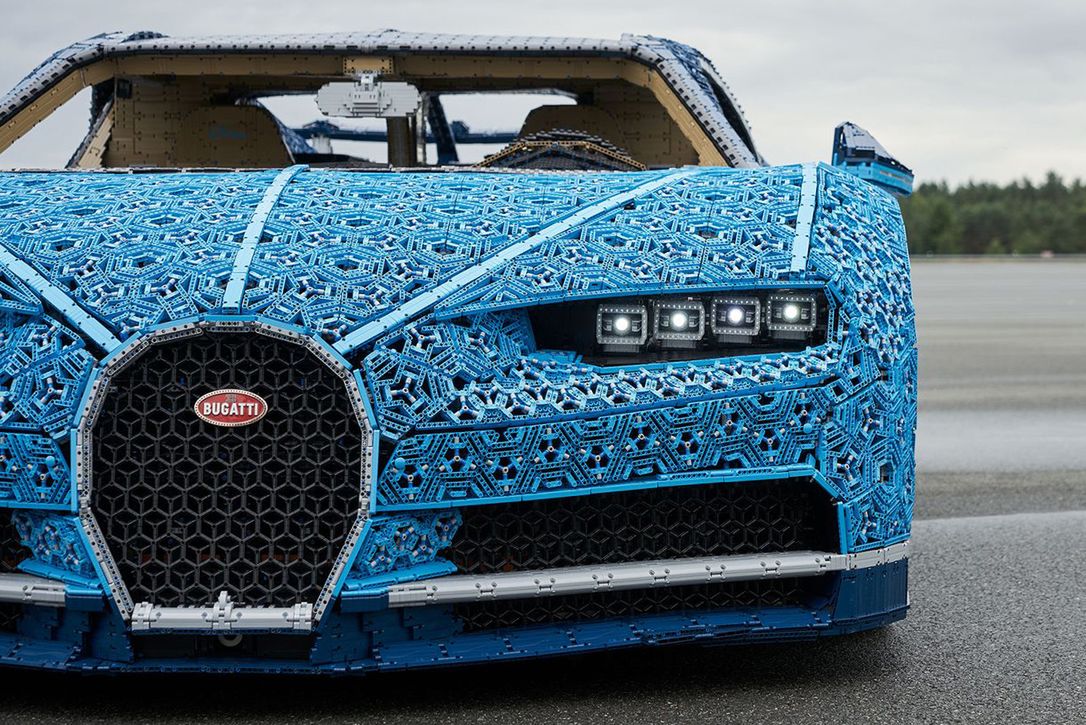 Ścinki (27.08-02.09) Co mają wspólnego klocki Lego i Bugatti?