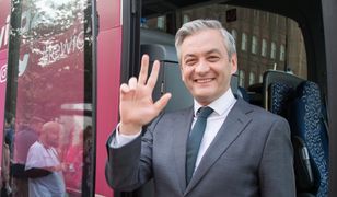 Robert Biedroń komplementuje Aleksandra Kwaśniewskiego. "Prezydent wysokoprocentowy"