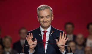 Schetyna o Biedroniu: "populista". Biedroń: "niech on przestanie się mazać"