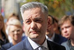 Nie taki Robert Biedroń straszny, jak go opozycja maluje. Polacy nie wierzą w jego sukces