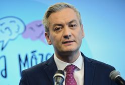 Robert Biedroń: "Brunatna księga" jest już grubsza niż Biblia