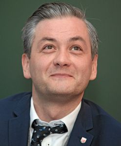 Biedroń uczcił pamięć ostatniej kobiety spalonej na stosie. Teraz dostał nietypową nagrodę