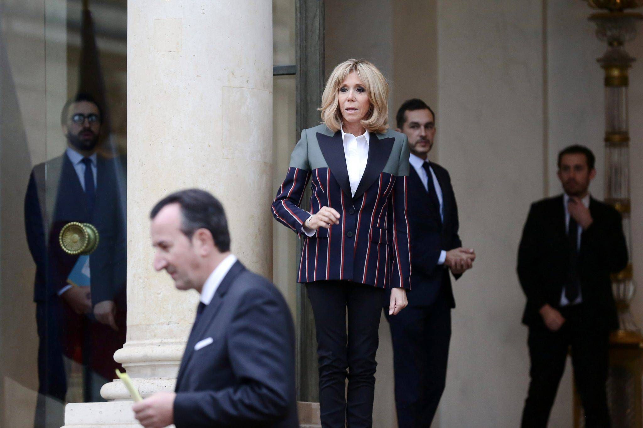 Brigitte Macron na spotkaniu z Ermine Erdogan w Pałacu Elizejskim