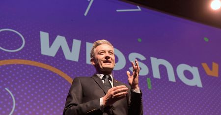 Sprytny zabieg Roberta Biedronia. Tak zakłada partię "Wiosna"