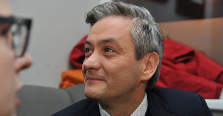 Biedroń nie uległ namowom dobrego kolegi. Nie wesprze PO w "Marszu wolności"