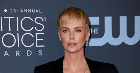 "Gorący temat". Charlize Theron nie miała głosu przez kilka tygodni
