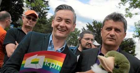 Robert Biedroń z rezygnacją komentuje wybór Morawieckiego. "Niewiele wniesie"
