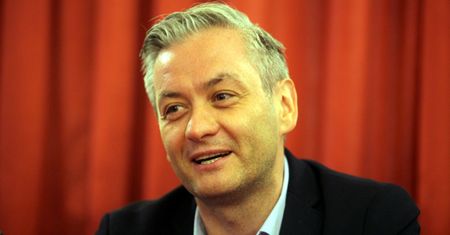 Biedroń: atak PiS na samorządy odparty. W Słupsku wygrywa jego kandydatka